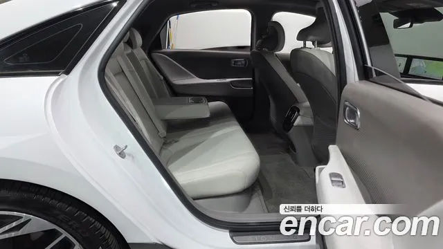 Hyundai Ioniq6 2023 — фото 12