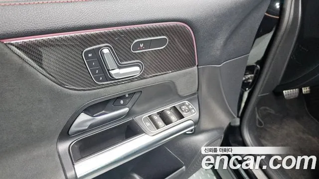 Mercedes-Benz GLA-Class 2020 — фото 18
