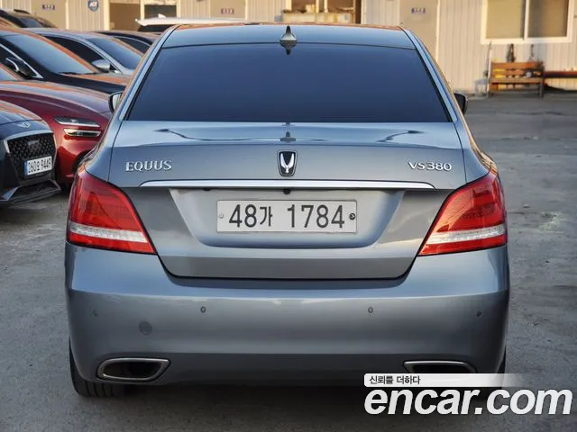 Hyundai Equus 2014 — фото 4