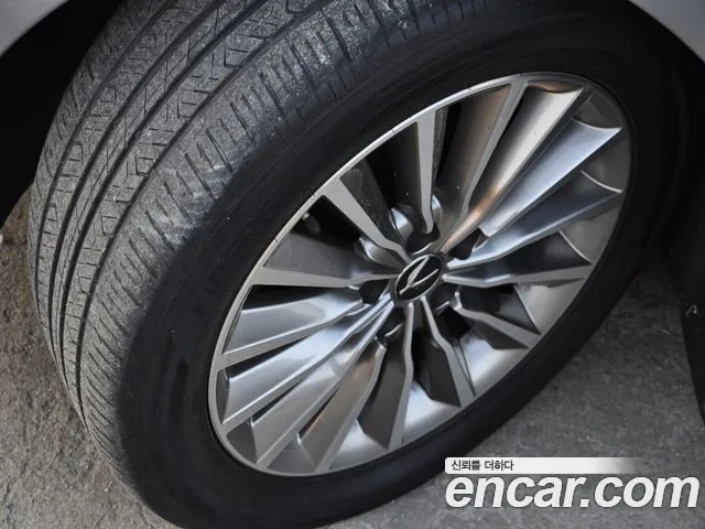 Hyundai Equus 2014 — фото 13