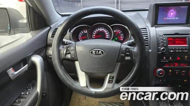 Kia Sorento 2010 — фото 13