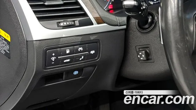 Hyundai Genesis 2015 — фото 15