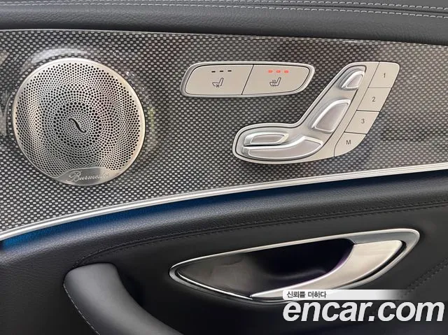 Mercedes-Benz E-Class 2022 — фото 16