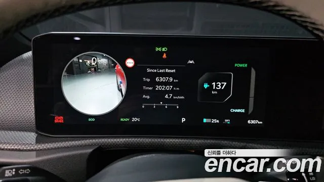 Kia EV6 2025 — фото 11