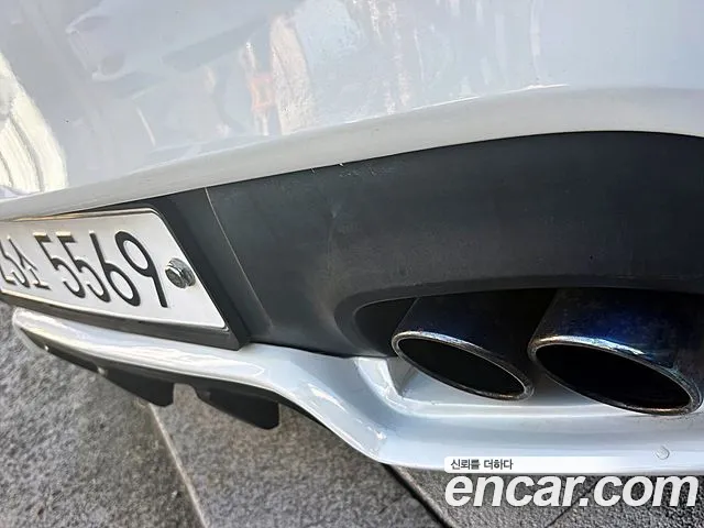 Hyundai Genesis 2011 — фото 17