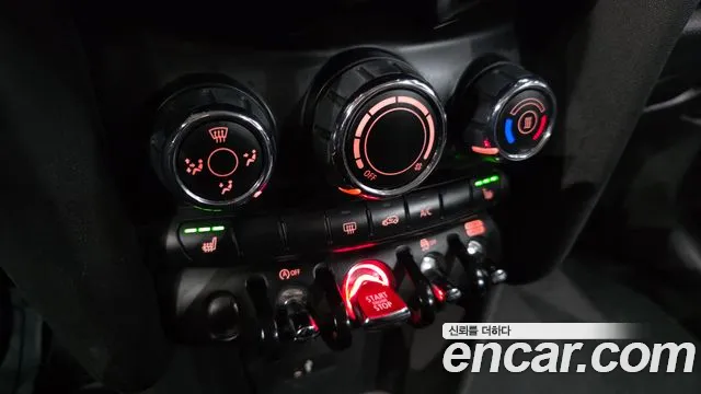 Mini Cooper 2019 — фото 16