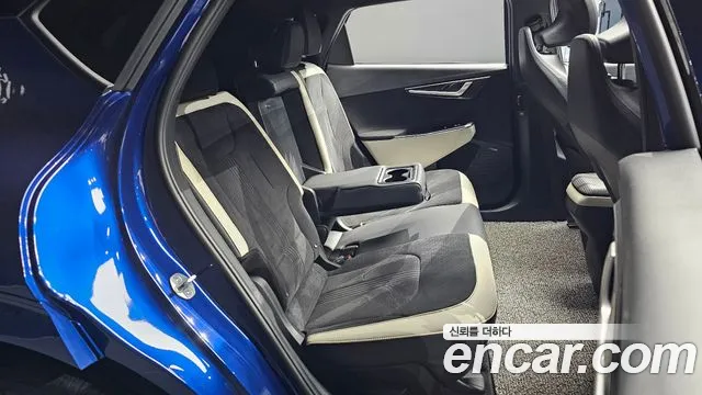 Kia EV6 2022 — фото 12