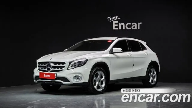 Mercedes-Benz GLA-Class 2019 — фото 1