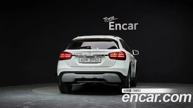 Mercedes-Benz GLA-Class 2019 — фото 4