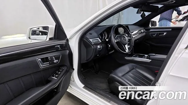 Mercedes-Benz E-Class 2014 — фото 10