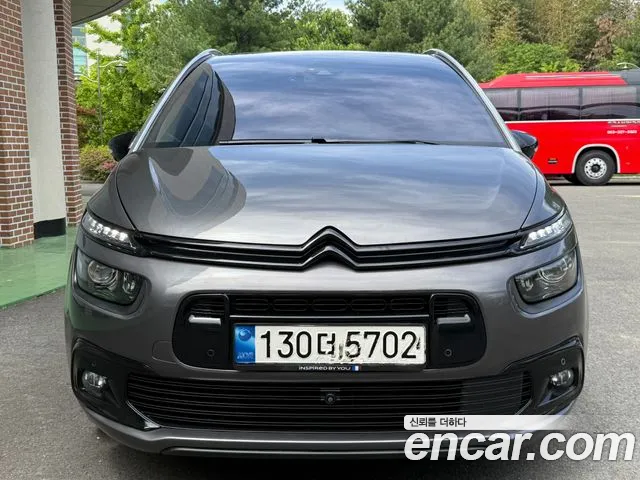 Citroen-DS C4 SpaceTourer 2021 — фото 1