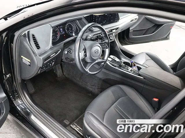 Hyundai Sonata 2020 — фото 14