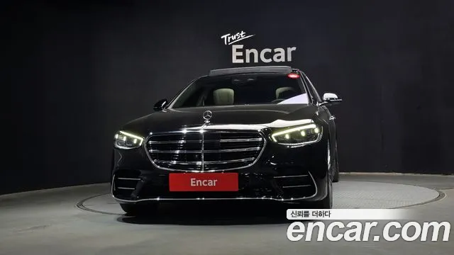 Mercedes-Benz S-Class 2023 — фото 3