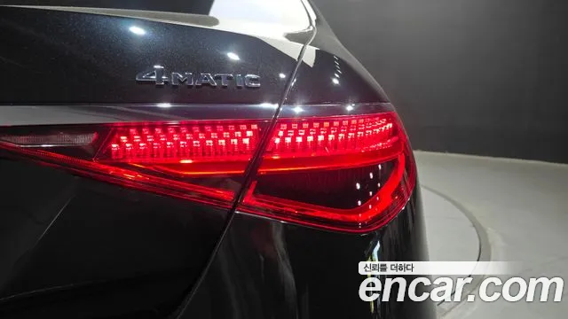 Mercedes-Benz S-Class 2023 — фото 9