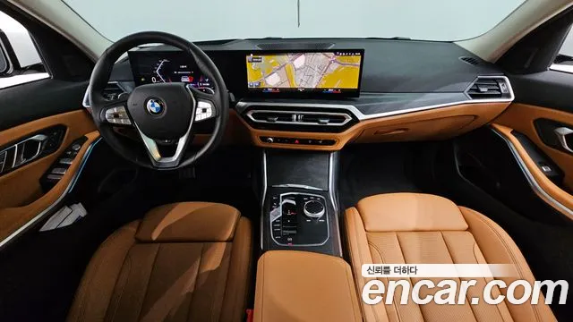 BMW 3-Series 2023 — фото 10