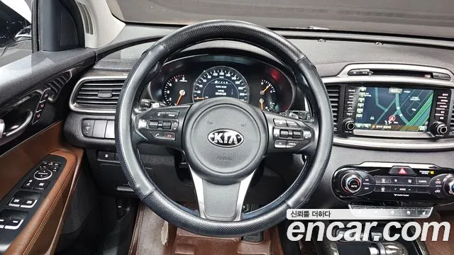 Kia Sorento 2016 — фото 13