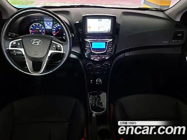 Hyundai Accent 2014 — фото 7