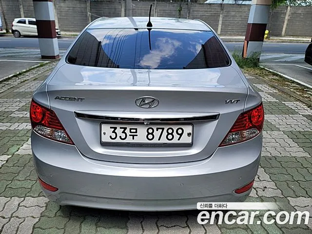 Hyundai Accent 2014 — фото 18