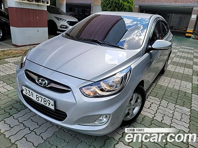 Hyundai Accent 2014 — фото 19