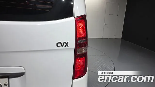 Hyundai Starex 2014 — фото 9