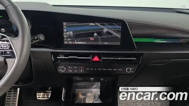 Kia Niro 2023 — фото 20