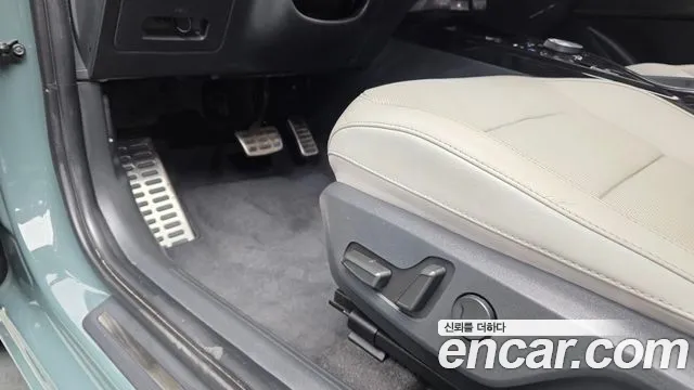 Kia Niro 2023 — фото 16