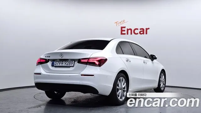 Mercedes-Benz A-Class 2020 — фото 2
