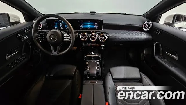 Mercedes-Benz A-Class 2020 — фото 10