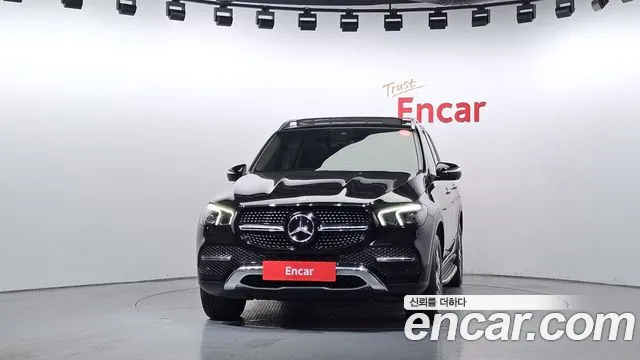 Mercedes-Benz GLE-Class 2020 — фото 3