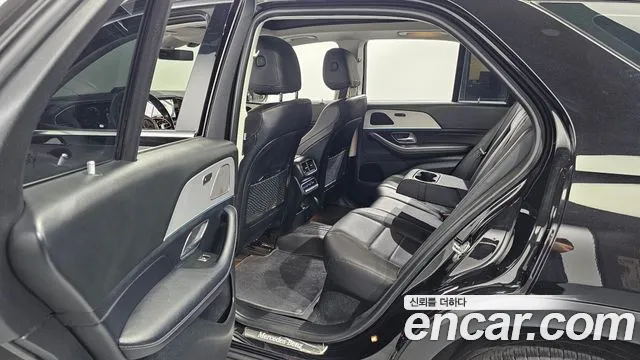 Mercedes-Benz GLE-Class 2020 — фото 17