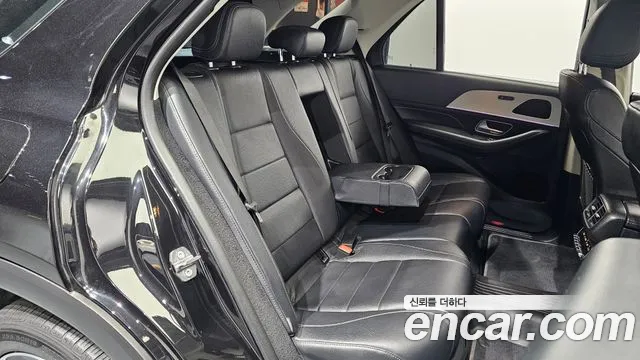 Mercedes-Benz GLE-Class 2020 — фото 18