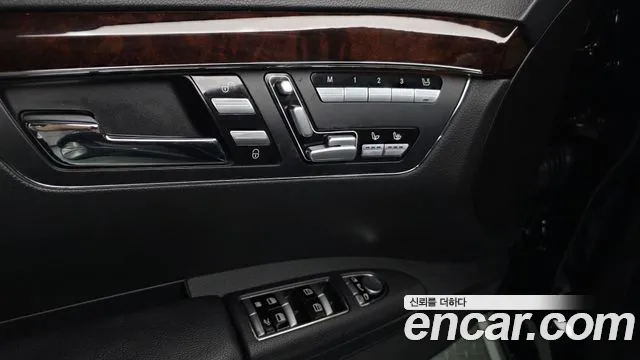 Mercedes-Benz S-Class 2012 — фото 16