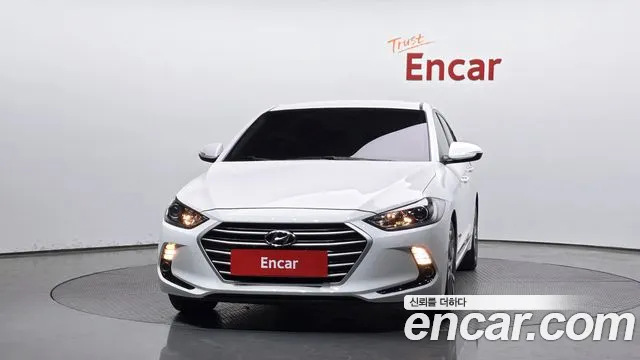 Hyundai AVANTE 2018 — фото 3