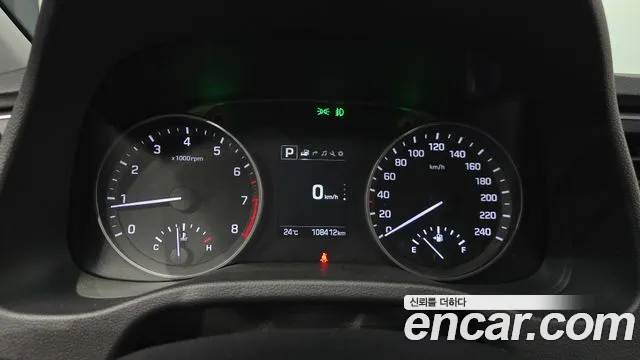 Hyundai AVANTE 2018 — фото 11