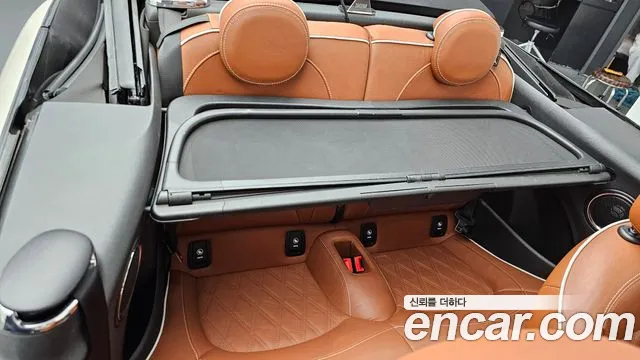 Mini Cooper Convertible 2019 — фото 17