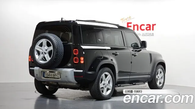 Land Rover Defender 2022 — фото 2