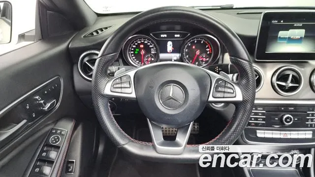 Mercedes-Benz CLA-Class 2018 — фото 13