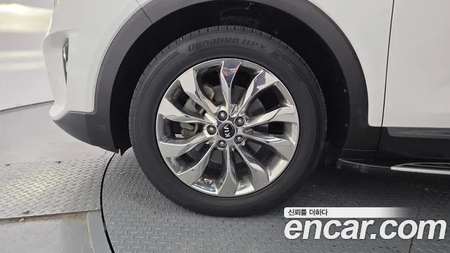Kia Sorento 2018 — фото 5