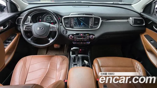 Kia Sorento 2018 — фото 10