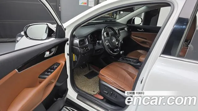 Kia Sorento 2018 — фото 13