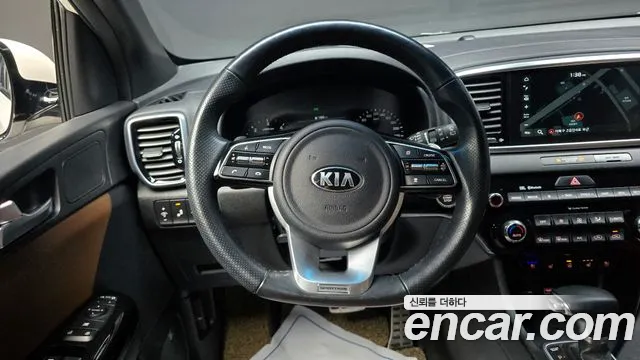 Kia Sportage 2019 — фото 14