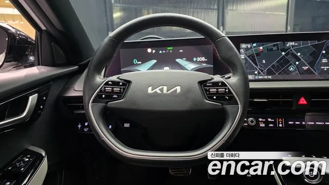 Kia EV6 2022 — фото 13