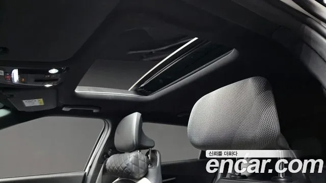 Kia EV6 2022 — фото 18