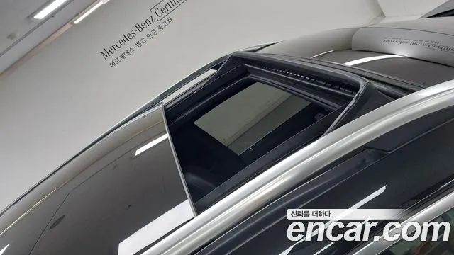 Mercedes-Benz GLS-Class 2024 — фото 12