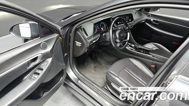 Hyundai Sonata 2020 — фото 11