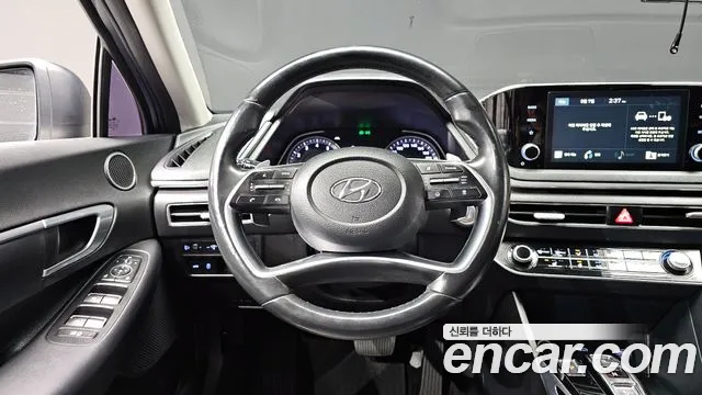 Hyundai Sonata 2020 — фото 12