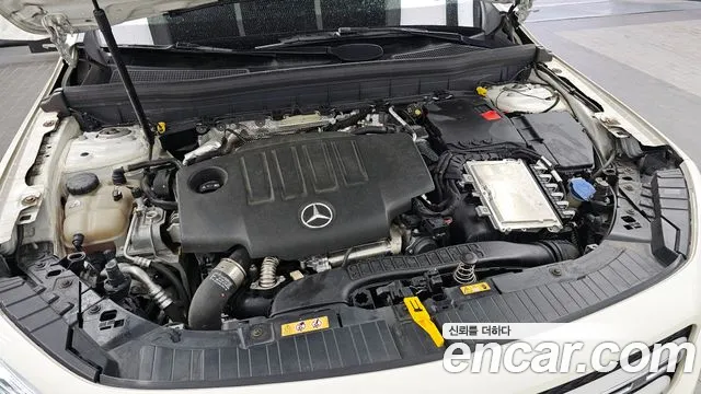 Mercedes-Benz GLB-Class 2021 — фото 6