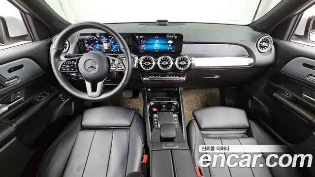 Mercedes-Benz GLB-Class 2021 — фото 10