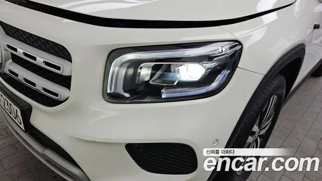 Mercedes-Benz GLB-Class 2021 — фото 8