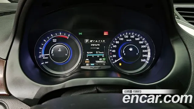 Hyundai Grandeur 2016 — фото 11